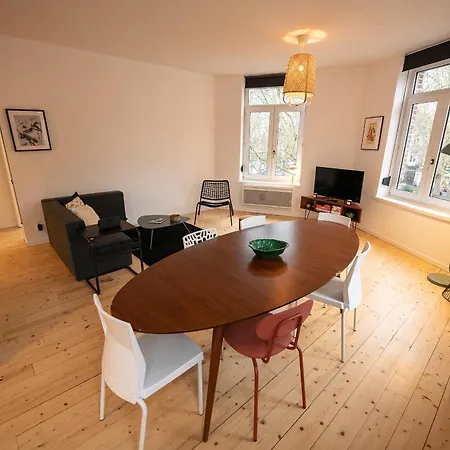 Apartment T3 Lumineux Au Coeur De Moulins Garage 2 Places Lille